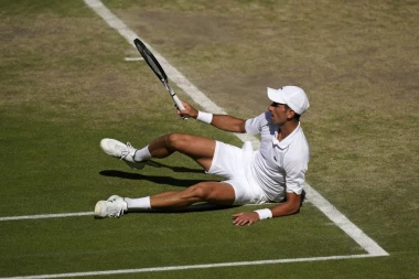 Podigla se velika prašina oko Novakovog dopinga: Uskoro ćemo saznati šta je Đoković KORISTIO na Vimbldonu!