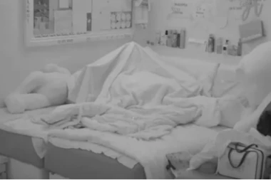 Zadrugari gledali VRELU AKCIJU Dalile i Cara: Dragojevićka BEZ TRUNKE BLAMA jahala Filipa pred svima, šta je ovo?