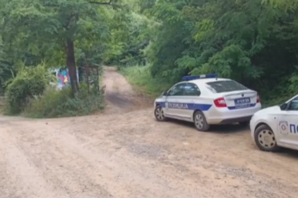 TRAGIČAN KRAJ DRAME NA FRUŠKOJ GORI! Spasioci pronašli telo žene koja je propala do litica Ledinačkog jezera!