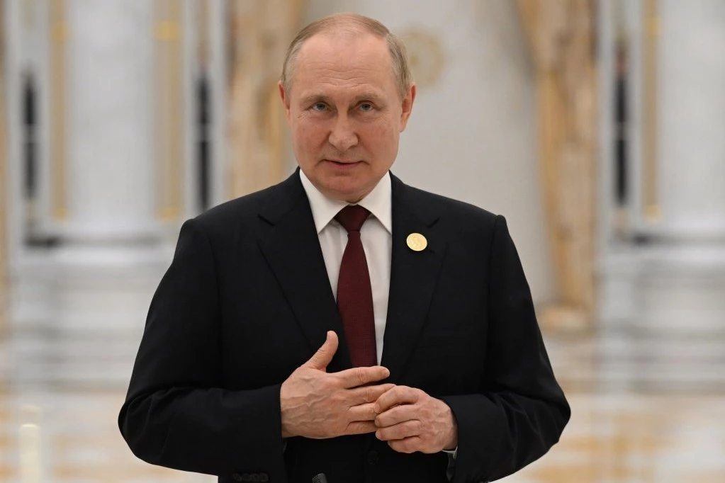 MISTERIOZNA SMRT U KREMLJU: Glavni Putinov dizajner oružja umro u mukama, na njemu primenili terapiju za depresivne pacijente