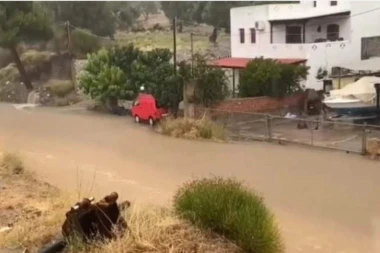 Haos na grčkom ostrvu! Žestoko nevreme srušilo mostove, poplave na zapadu i jugu!
