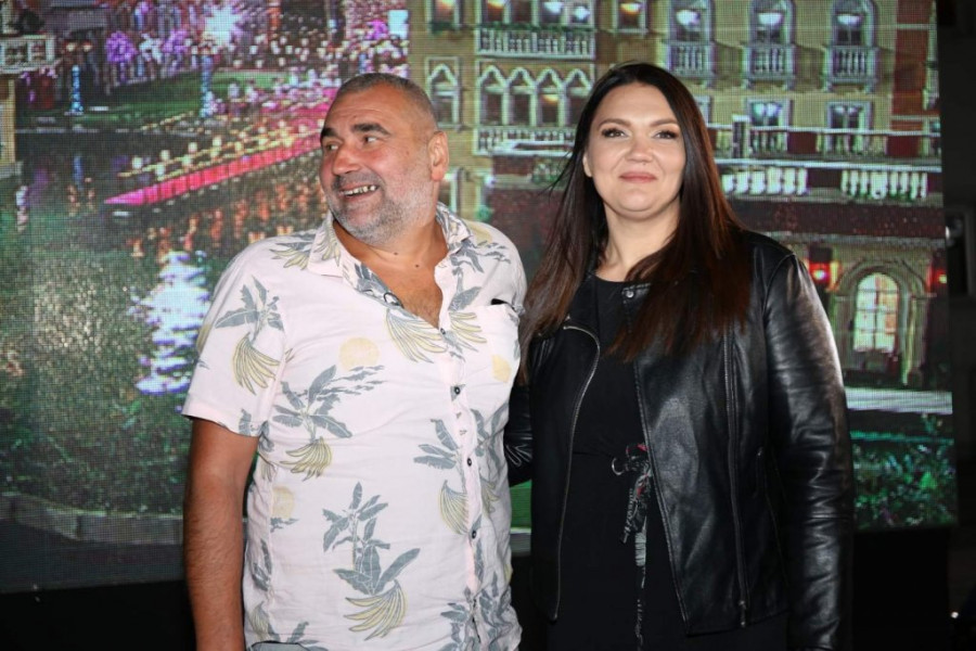 Miki Đuričić sa suprugom Angelinom na finalu Zadruge