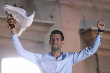 NOVAK SLAVI! Đoković u DELIRIJUMU u danu kada Srbija dočekuje Novu godinu!