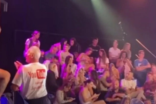 OVO NIKO NIJE VIDEO U FINALU ZADRUGE: Bacio joj je 500 EVRA U LICE i pitao koliko košta NOĆ, ona u suzama POBEGLA KUĆI