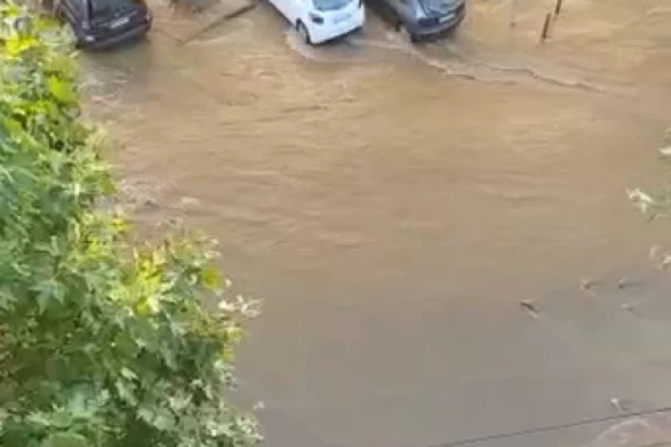 HAOS OD JUTRA! U Beogradu POTOP, zaobiđite ovaj deo grada! (VIDEO)