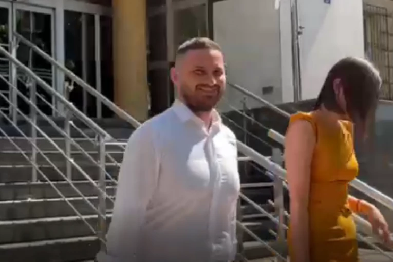 OSUĐEN PRLJAVI INSPEKTOR BOŽIDAR STOLIĆ! Odavao tajne Velji Nevolji za 500 evra, javljao šta je nađeno u Ritopeku