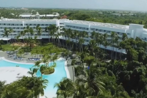 ODMOR IZ PAKLA! Zarazio se bakterijom na Karibima: Muškarac pao u komu i završio na respiratoru, probudio se paralizovan - za sve krivi agenciju