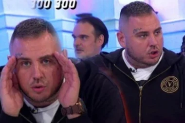 Roditelji ga teraju da se UBIJE ili OBESI, ispiraju mu mozak: Filip Car počeo da dobija poruke od porodice tokom emisije, sadržaj je JEZIV! (VIDEO)