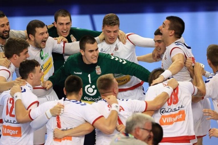 Zasluženo slavlje: Rukometaši Srbije osvojili bronzu na Evropskom prvenstvu!