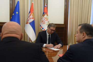 Dačić i Marković stigli na konsultacije kod Vučića