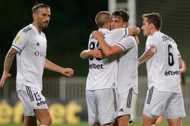 TIM SA BRDA NIJE IMAO SREĆE! Ferencvaroš slavio protiv Čuke