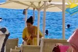 Zlata bi na KOMPENZ, al' zamalo! Pevačica napravila SCENU na plaži, CENKA se za ležaljku od 15 EVRA! (VIDEO)