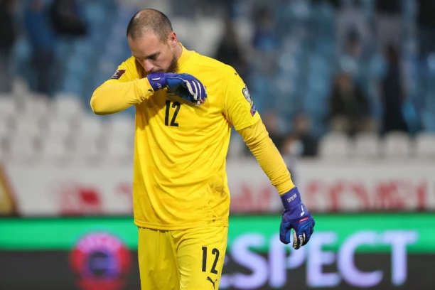 KUKU MAJKO, ŠTA UČINI RAJKO? Kiks karijere golmana reprezentacije Srbije (VIDEO)