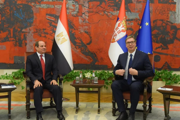 POČEO SASTANAK DVA PREDSEDNIKA! Vučić i Al Sisi u Kairu