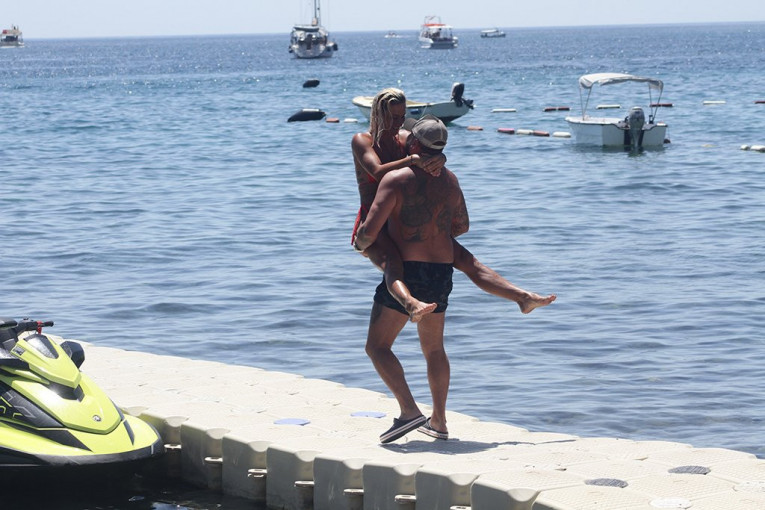 Milica Dabović i novi dečko