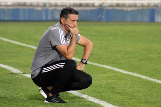 KAKO IGRATI POSLE HAOSA NA BANOVOM BRDU? Trener Čukaričkog otkrio RECEPT za Partizan!