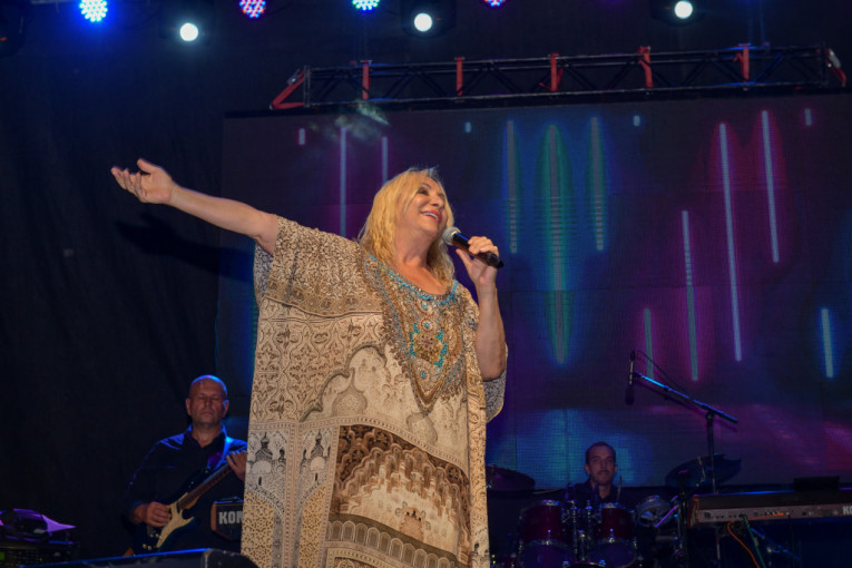 Vesna Zmijanac na nastupu