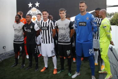 Partizan pokrenuo sjajnu akciju: Kupi sezonsku i osvoji dres!