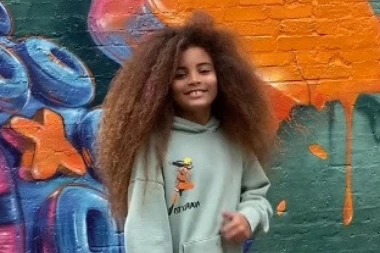 DEČAK ZBOG KOSE PREŽIVLJAVA PAKAO! Evo šta se krije iza njegove enormne popularnosti na Instagramu!