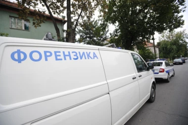 MAŠINA ZA ČITANJE MISLI MI JE REKLA DA UBIJEM UJNU: Suludo priznanje u Zemunu posle krvavog zločina!