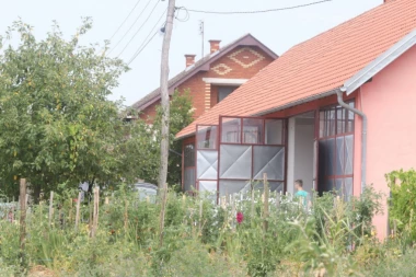 OVO JE KUĆA U KOJOJ JE VINKO UPUCAO JULIJANU! Sasuo joj više metaka u grudi, pa pucao sebi u čelo! (FOTO, VIDEO)