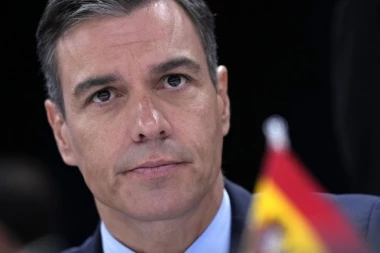 SANČEZ NAJAVIO POLITIČKI ZEMLJOTRES: Španija pre početka leta donosi odluku koja će razbesneti mnoge u svetu