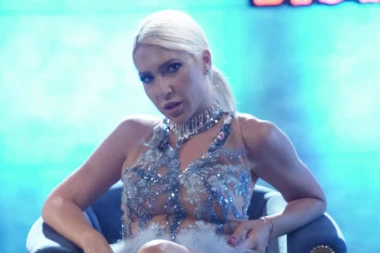 JEZIVI DETALJI! Na Jovanu Jeremić bacali CRNU MAGIJU dok je bila TRUDNA, voditeljka otkrila sve o MRAČNIM SILAMA koje su je napadale! (FOTO)