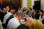 ZAVRŠENE KONSULTACIJE U PARLAMENTU: Novi sastanak zakazan za sutra, deo opozicije predlaže Lutovca za potpredsednika Skupštine