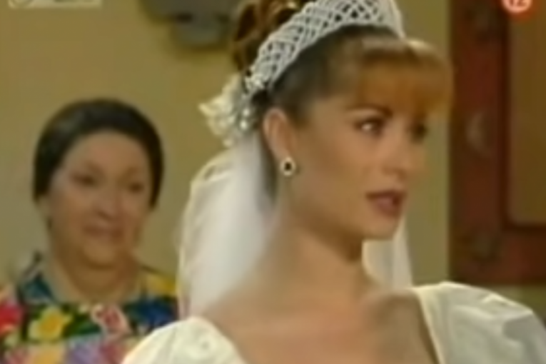 Letisija Kalderon u ulozi Esmeralde