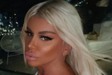 Dara OTKAZALA nastup! Pevačica se odmah oglasila, zdravstveno je LOŠE! (FOTO)