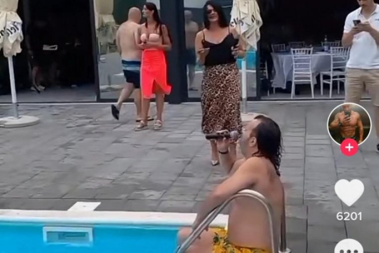 Aca Lukas na proslavi