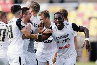 ŠAMARČINA VELIKANU: Leverkuzen OSRAMOĆEN od trećeligaša!