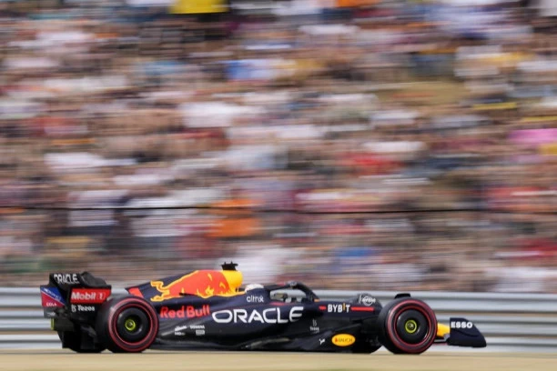 Da se zna ko je šampion: Sjajni Ferštapen krenuo sa desete pozicije, pa ubedljivo pobedio na Hungaroringu!