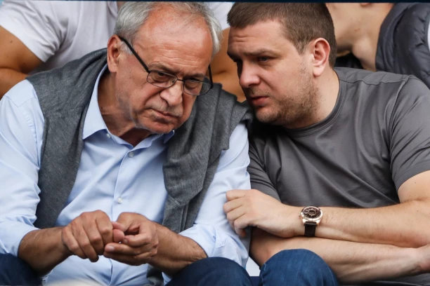 VUČELIĆ I VAZURA MORALI BI NA ROBIJU: Legende Partizana ih ZA OVO OPTUŽUJU, preti im do DESET GODINA ZATVORA