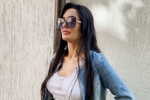 VIKI UHVAĆENA SA NOVIM FRAJEROM: Nakon Osmakčića, Mitrovićka se ne skida sa Nikole Đorđevića! (FOTO)