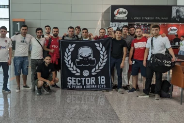 DOKAZ SRPSKO-JERMENSKOG BRATSTVA: Navijači Pjunika ODUŠEVILI Delije na aerodromu pred put za Beograd! (VIDEO)