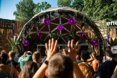 Još 72 sata do najvećeg Lovefesta ikada: Festival gotovo RASPRODAT!