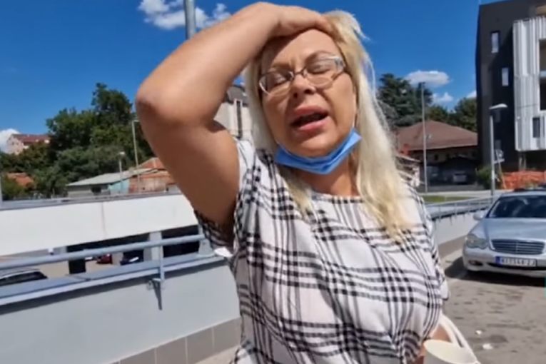 Kulići ispred bolnice u Nišu