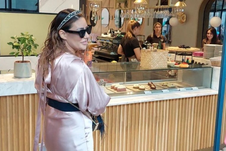 Ana Nikolić na proslavi rođendana ćerke Tare
