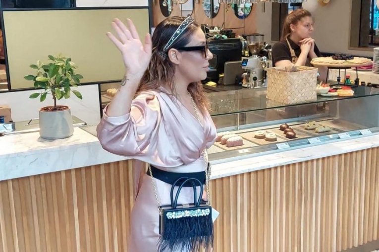 Ana Nikolić na proslavi rođendana ćerke Tare