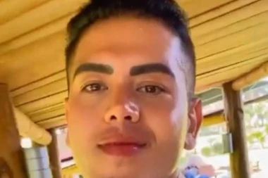 ZGODNI FRAJER je direktor osnovne škole i SMENJEN JE zbog VRELIH FOTKI na Instagramu, a evo šta su zbog toga uradile mame njegovih đaka (FOTO)