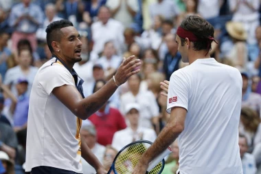 Neće ni da čuje: Kirjos OHLADIO Federera!