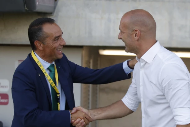 ODIGRALI NAJGORE, A POBEDILI PARTIZAN: Trener AEK-a sipa SO na RANU "Grobarima" nakon bolnog poraza na Kipru!