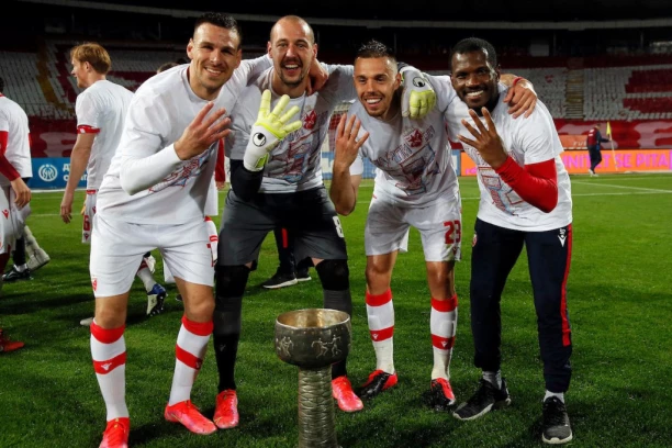 NE ŽELI IZ ZVEZDE: Ljubimac Delija odbio unosnu ponudu, ostaje na Marakani!