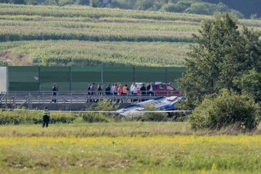 JOŠ JEDNA ŽRTVA STRAVIČNE NESREĆE U HRVATSKOJ! "Nadamo se da nema više nikoga ispod autobusa"!