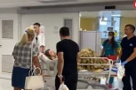 Prvi snimak Miljane Kulić iz KLINIČKOG CENTRA: Doktori je odvode u ŠOK SOBU, srceparajuća scena, Marija KUKA NA SAV GLAS! (VIDEO)