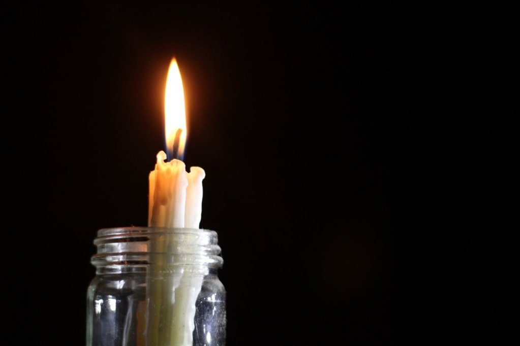 APEL ŠVAJCARSKIH VLASTI: Kupujte sveće, nabavite drva zbog restrikcije električne energije