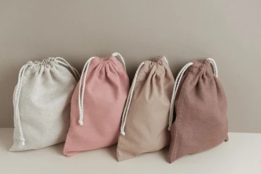 Balensiaga sad PRODAJE I KESE ZA ĐUBRE ZA BASNOSLOVNU SUMU! Ako želite da smeće iznosite sa stilom, ovoliko morate da platite!