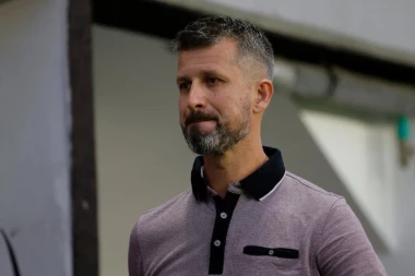 SLETEO S KROVA: Voždovac ostao bez trenera pred meč sa Zvezdom!