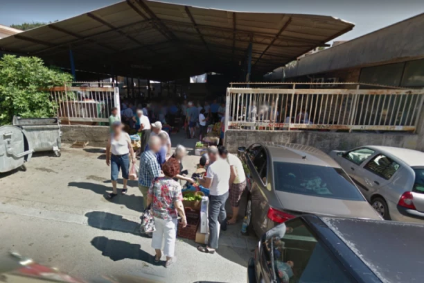 PRETUKAO MUŠTERIJU JER NE KUPUJE KOD NJEGA: Neviđen incident na ulcinjskoj pijaci